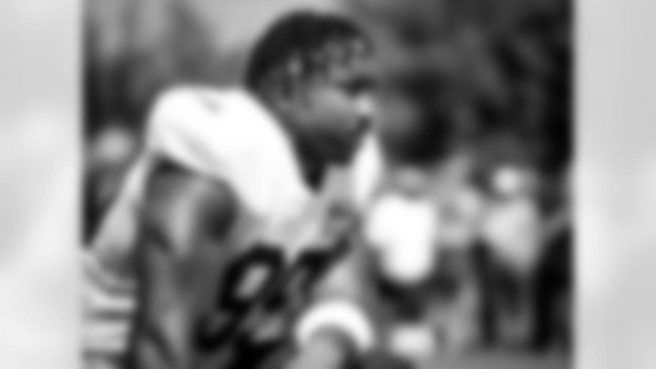 Defensive end Myles Garrett (95) during the sixth day of training camp at CrossCountry Mortgage Campus on August 2, 2022.