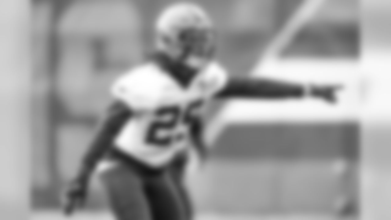 Safety Sheldrick Redwine (29) during practice on November 20, 2019.
