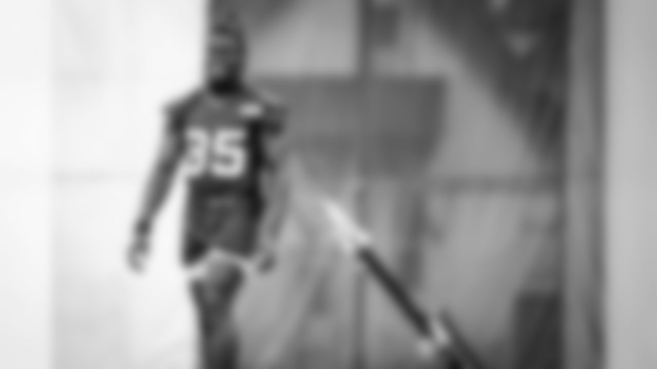 Tight end David Njoku (85) during workouts on August 4, 2020