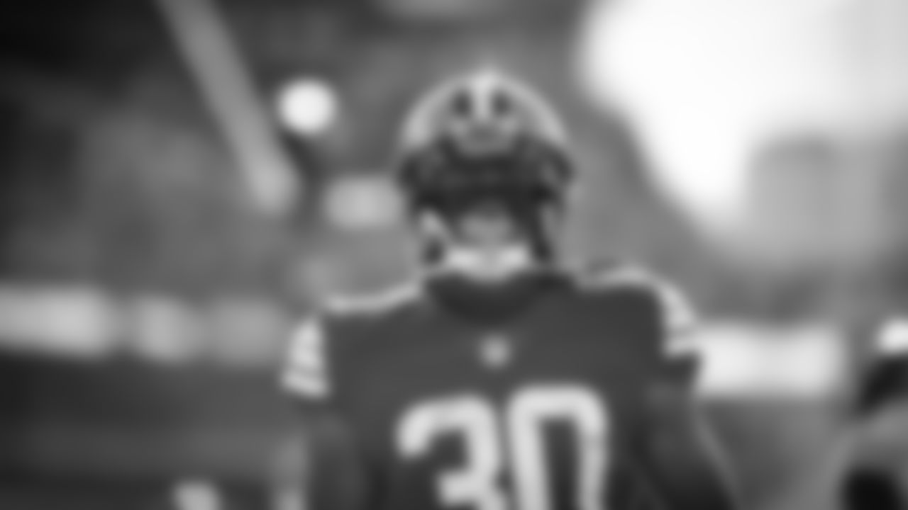 The Cleveland Browns play the Pittsburgh Steelers at FirstEnergy Stadium in Week 8 of the 2021 NFL season.
