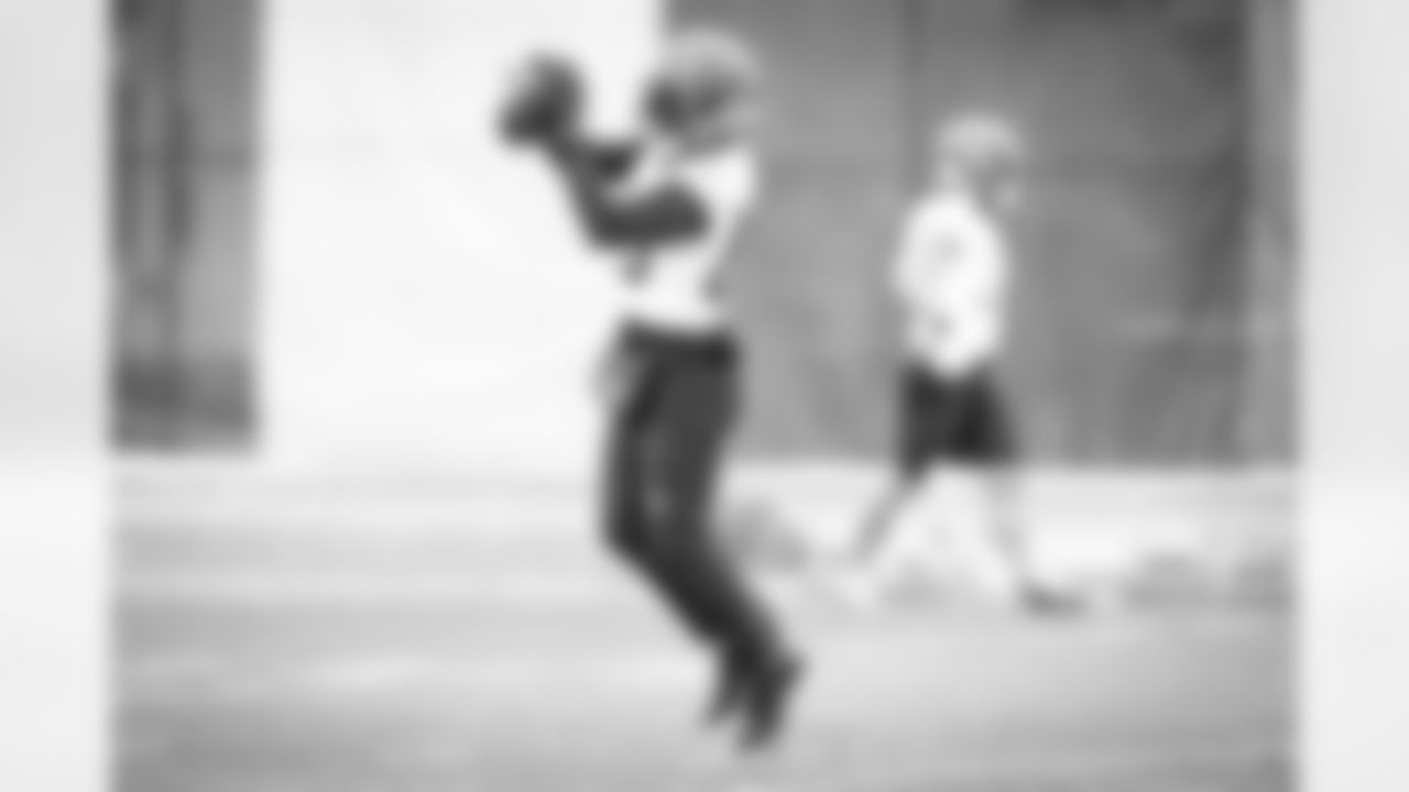 Wide receiver Jarvis Landry (80) during practice on December 17, 2020.