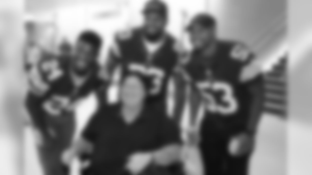 Browns Visit to Seidman Cancer Center