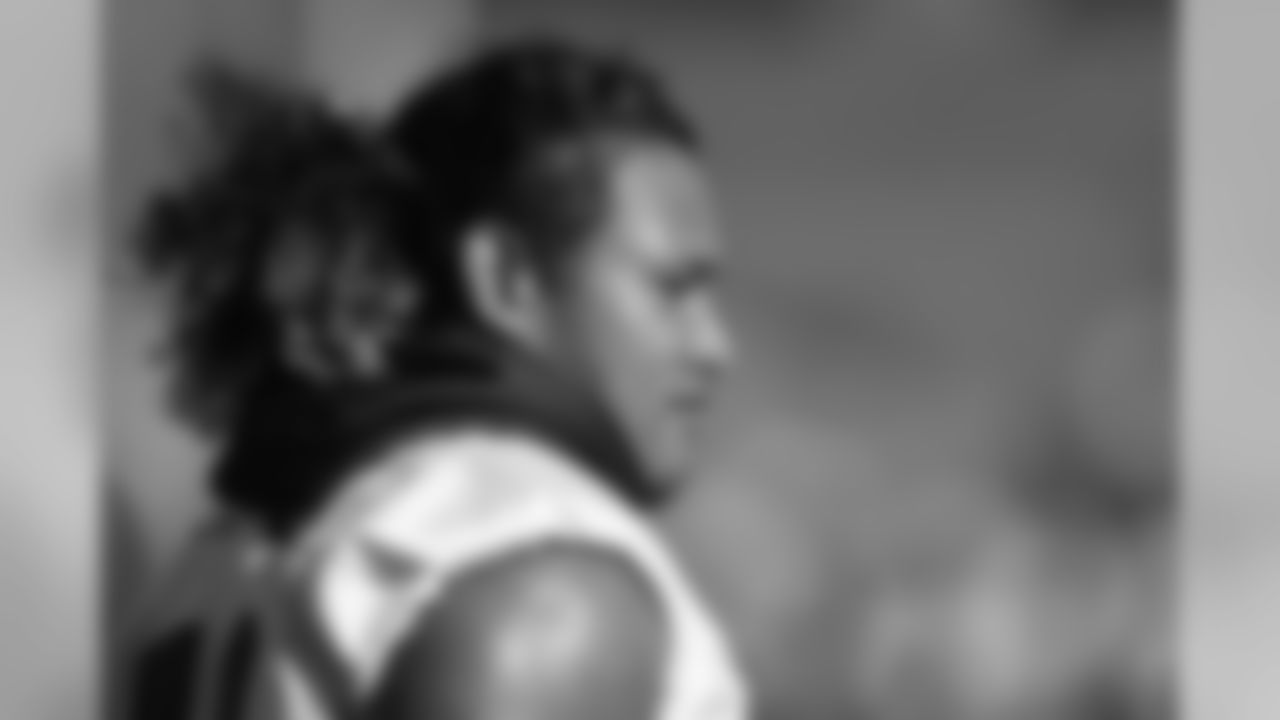 DL Danny Shelton