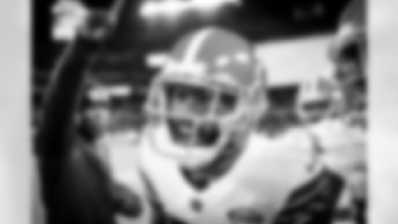 Safety John Johnson III (43) before a NFL football game between the Cleveland Browns and Baltimore Ravens on Sunday Night Football on November 28, 2021 at M&T Bank Stadium. The Browns lost 10-16.
