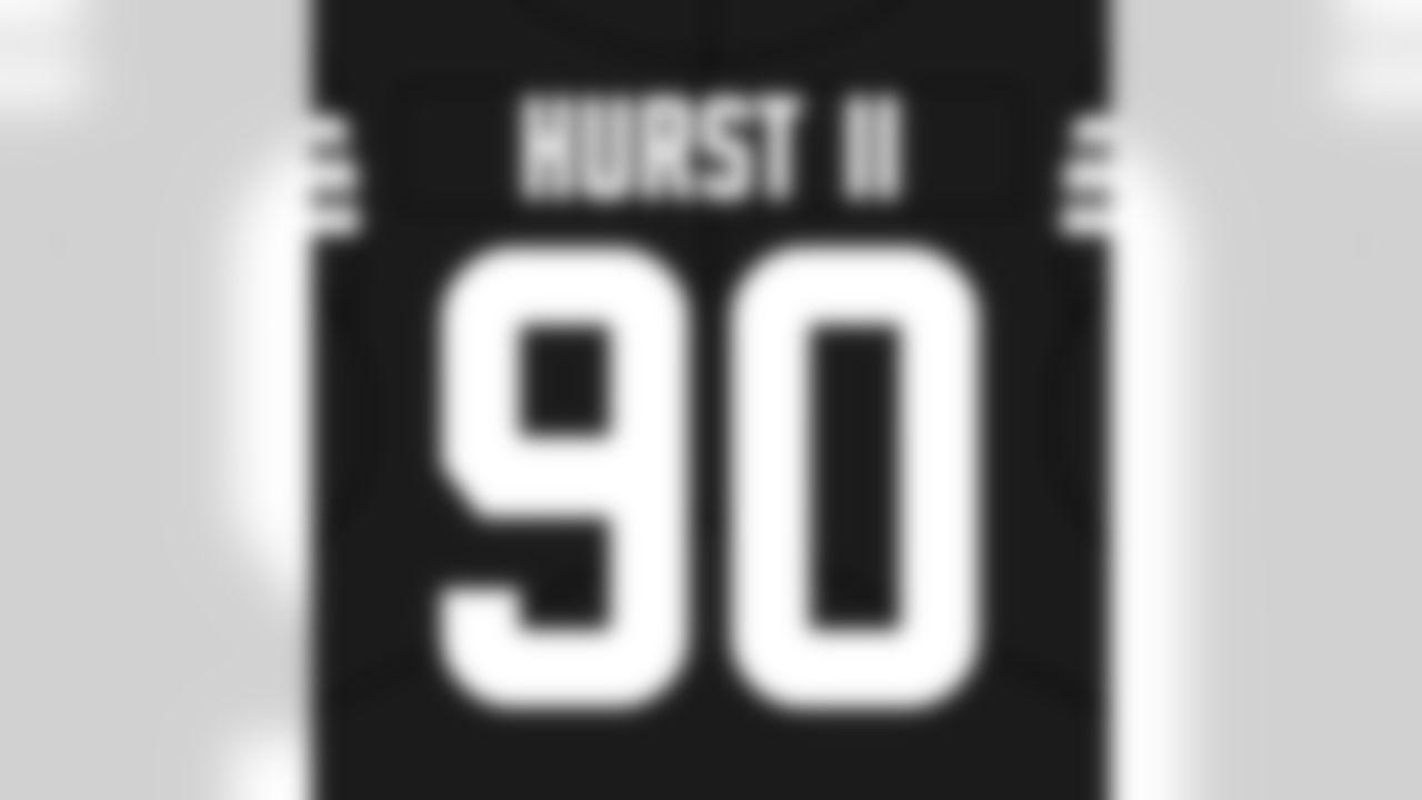 Defensive tackle Maurice Hurst II (90)