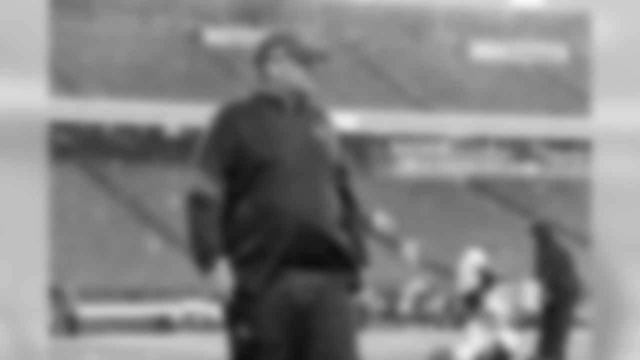 The Cleveland Browns prepare to face the New England Patriots in Week 8.