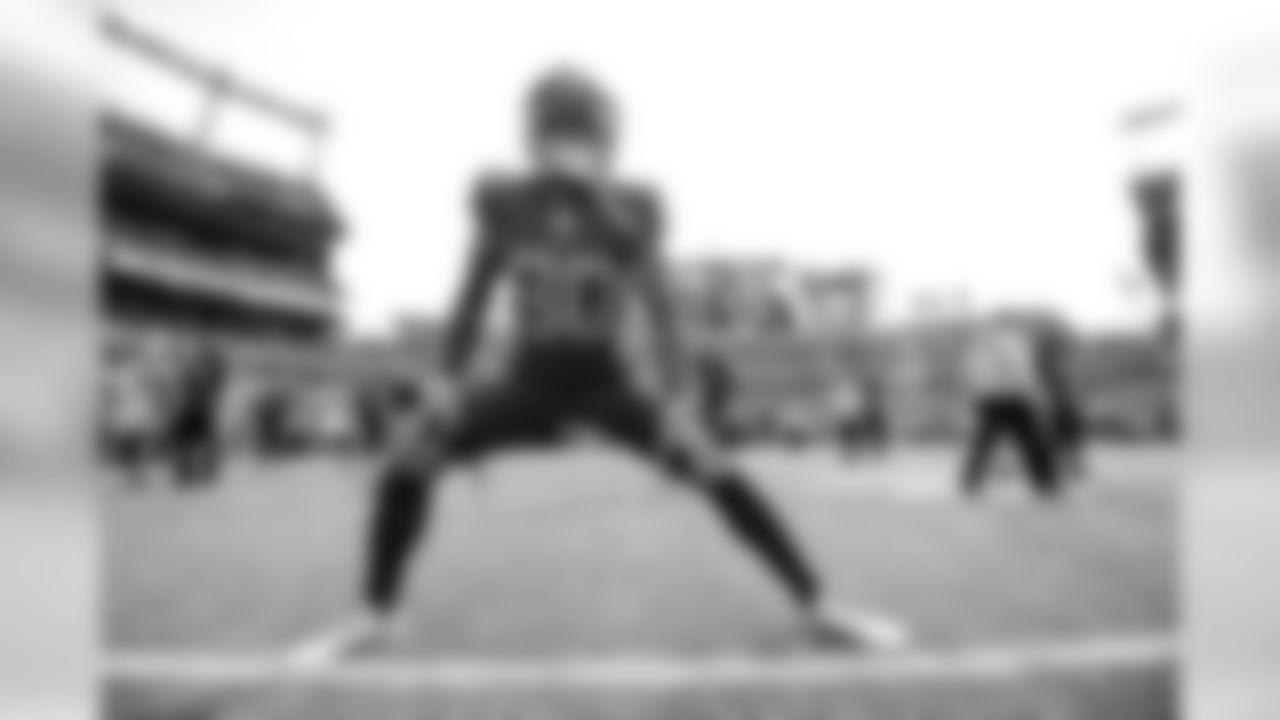 The Cleveland Browns prepare to face the Denver Broncos in Week 9.