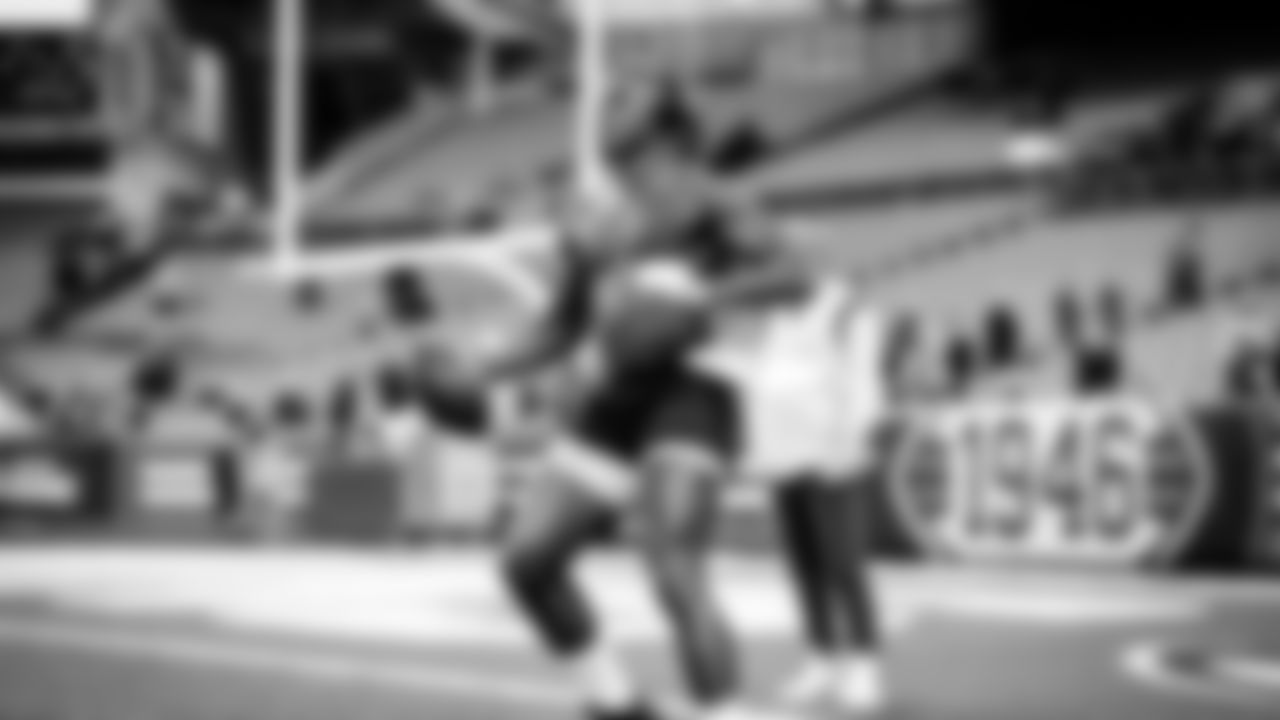The Cleveland Browns prepare to face the Cincinnati Bengals at FirstEnergy Stadium in Week 18 of the 2021 NFL season.