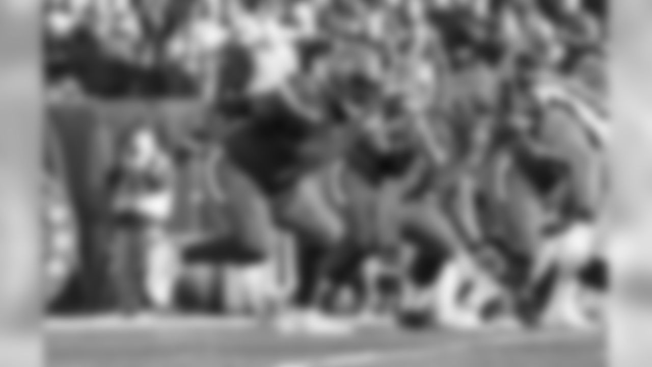 Atlanta Falcons at Cleveland Browns on November 11, 2018 at FirstEnergy Stadium.