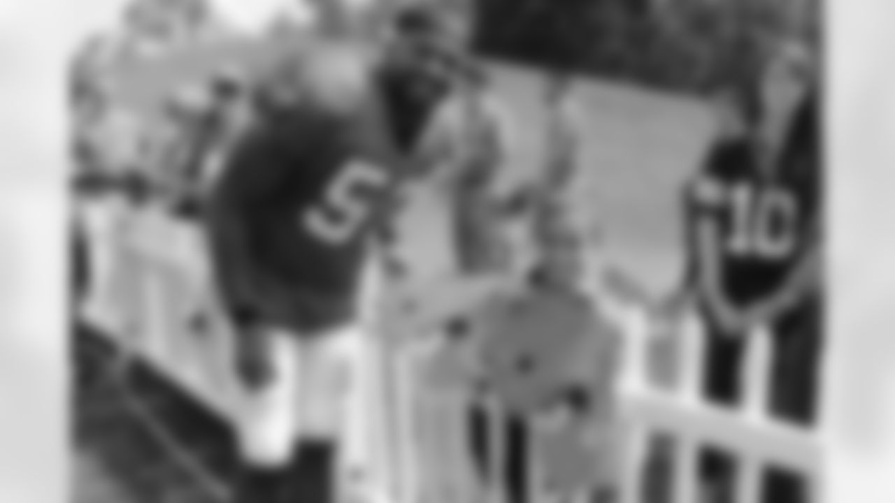 2014 Cleveland Browns Man of the Year | Craig Robertson