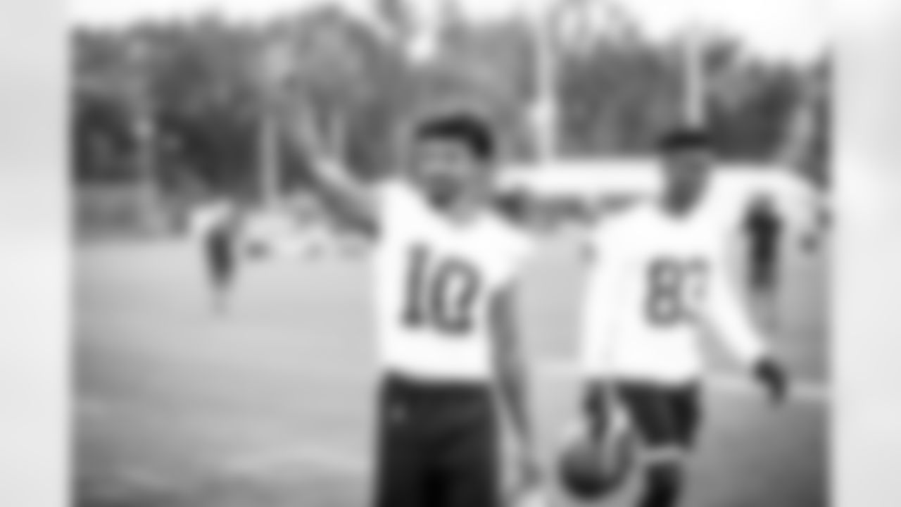 Wide receiver Anthony Schwartz (10) during the fifteenth day of training camp on August 18, 2021.