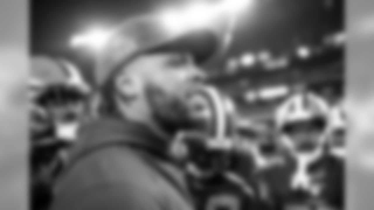 Pittsburgh Steelers at Cleveland Browns on November 14, 2019 at First Energy Stadium.