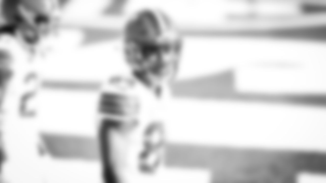 The Cleveland Browns prepare to face the New York Jets.