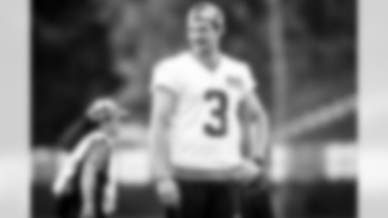 Kicker Cade York (3) during the first day of rookie and quarterback workouts at CrossCountry Mortgage Campus on July 23, 2022.