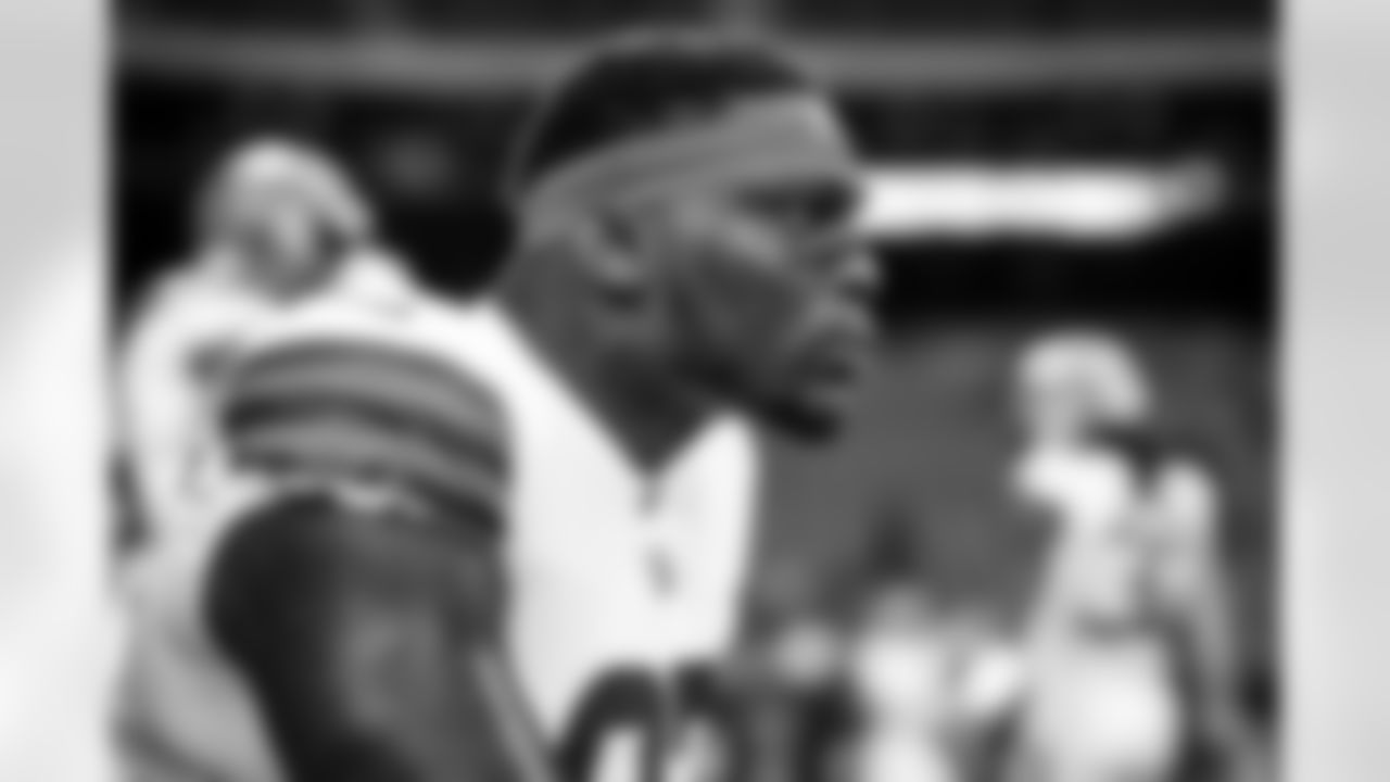 Defensive tackle Perrion Winfrey (97) before a NFL football game between the Cleveland Browns and Houston Texans on December 4, 2022 at NRG Stadium. The Browns won 27-14.