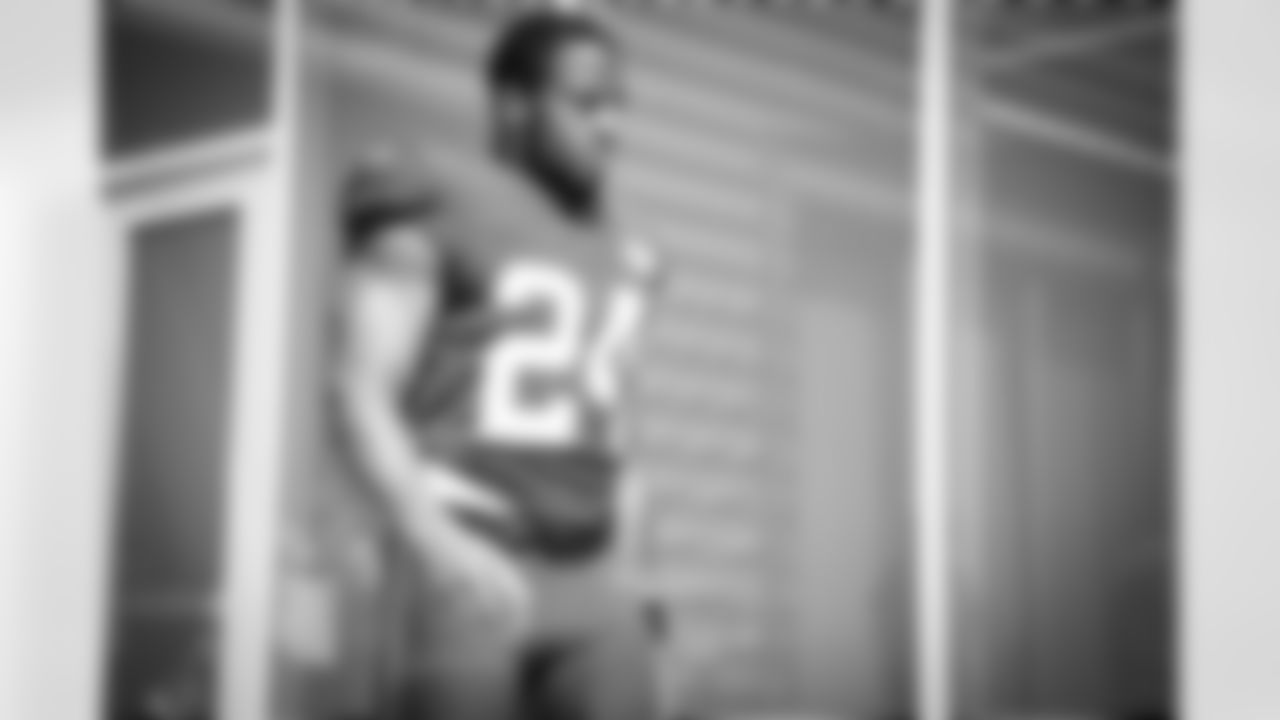 Running Back Nick Chubb (24) during practice on August 27, 2020