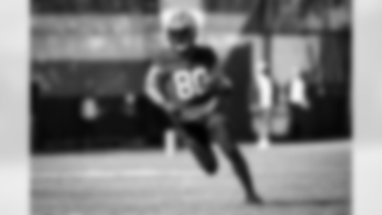 Wide receiver Jarvis Landry (80) during practice on October 19, 2021.