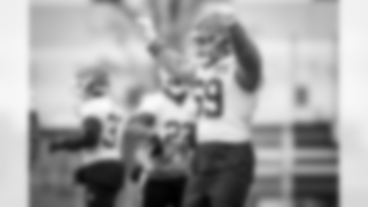 Defensive end Chase Winovich (69) during practice at CrossCountry Mortgage Campus on December 14, 2022.