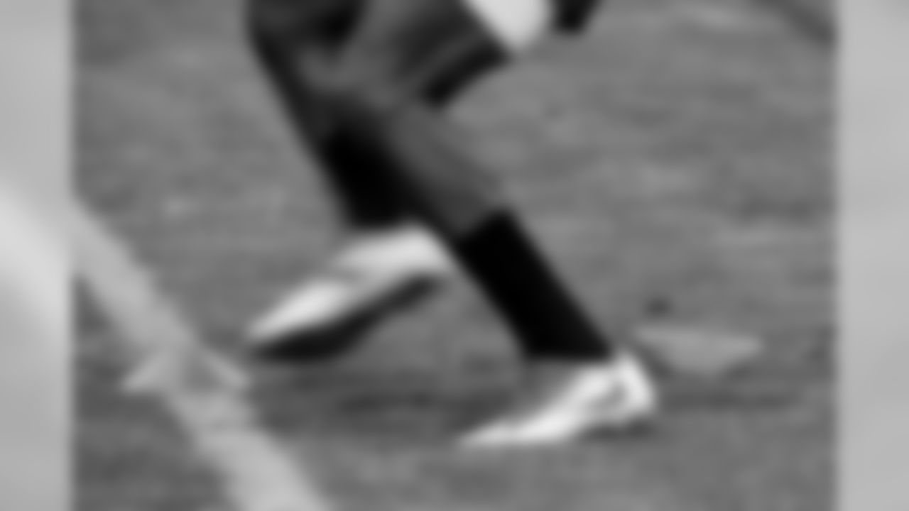 A wide receiver during the eighth practice of OTAs on May 29, 2019.