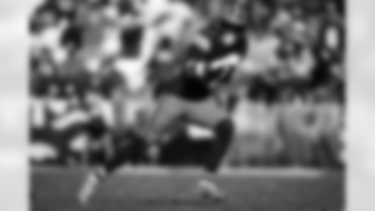Safety Juan Thornhill (1) during a NFL football game between the Baltimore Ravens and Cleveland Browns on October 1, 2023 at Cleveland Browns Stadium.
