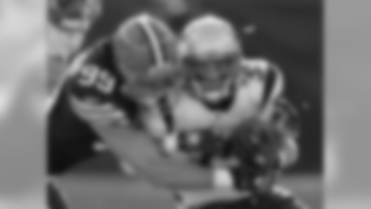 FILE - In this file photo taken Nov. 7, 2010, Cleveland Browns linebacker Scott Fujita (99) stops New England Patriots running back Danny Woodhead in an NFL football game in Cleveland. Fujita is an executive board member in the NFLPA. Football labor negotiations with the NFL involving a federal mediator broke off March 11, 2011, without an agreement. NFL players have been warned for years about the need to save and the importance of budgeting their money in case of a work stoppage. Well, the lockout is here. All the players have taken a bit of a financial hit already because of the lockout: NFL teams no longer are paying for their health insurance. (AP Photo/Tony Dejak, File)