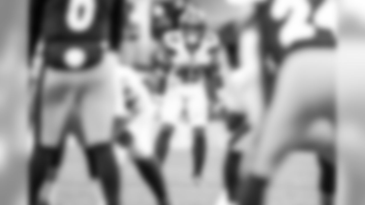 Safety J.T. Hassell (49)