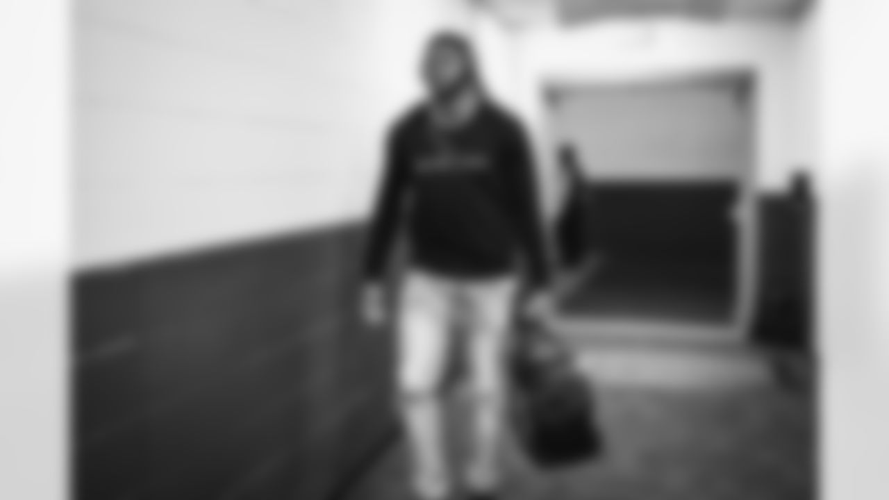 Defensive end Alex Wright (94) arrives at the stadium before a NFL football game between the Cleveland Browns and Washington Commanders on January 1, 2023 at FedEx Field.