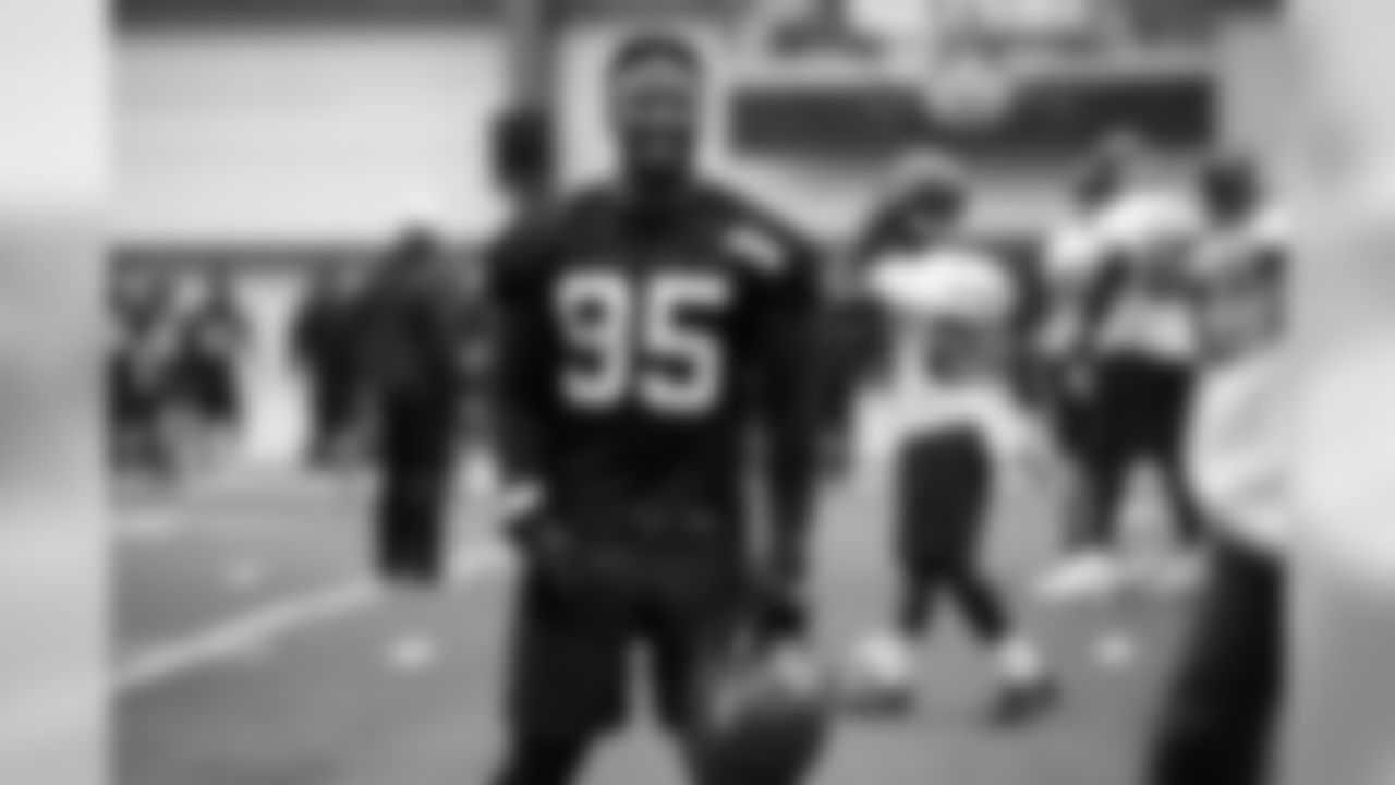 Defensive end Myles Garrett (95) during the last day of minicamp on June 6, 2019.