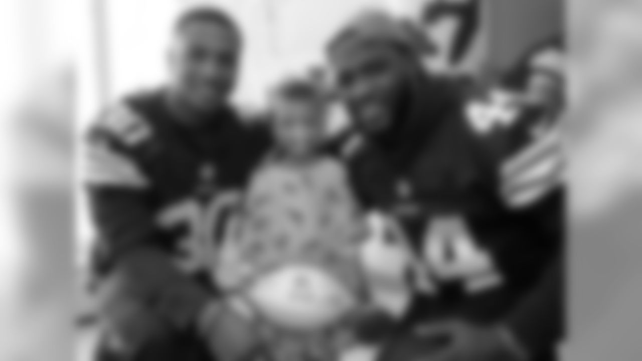 Browns Make a Difference with UH Rainbow Babies