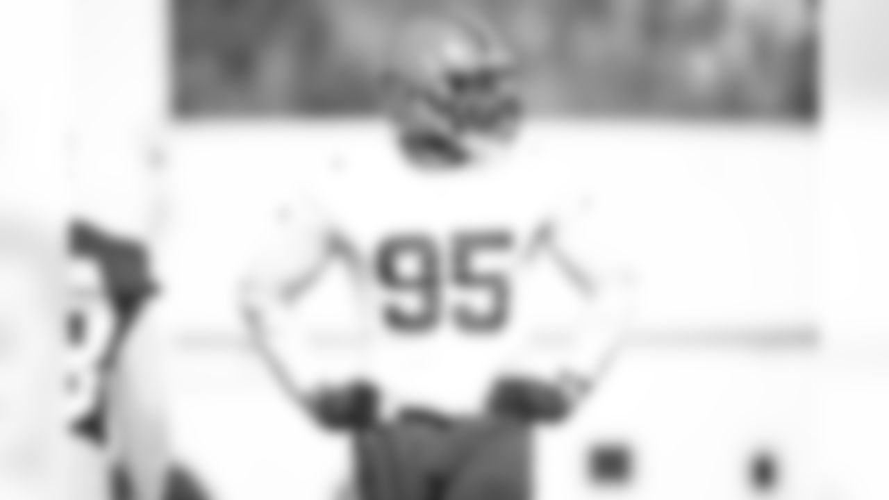 Defensive end Myles Garrett (95) during practice on October 19, 2021.