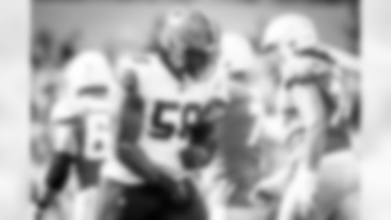 Defensive tackle Malik McDowell (58) during a NFL football game between the Cleveland Browns and Los Angeles Chargers on October 10, 2021 at SoFi Stadium. The Browns lost 42-47.