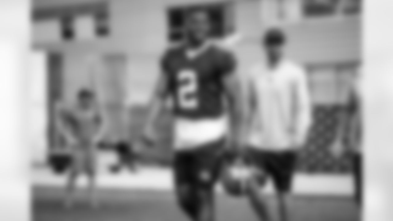 Wide Receiver Amari Cooper (2) during the fifth day of OTAs at CrossCountry Mortgage Campus on June 1, 2022.