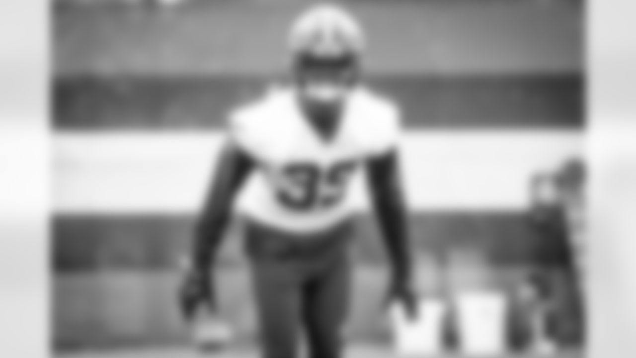 Safety Richard LeCounte III (39) during the third day of rookie minicamp on May 16, 2021.