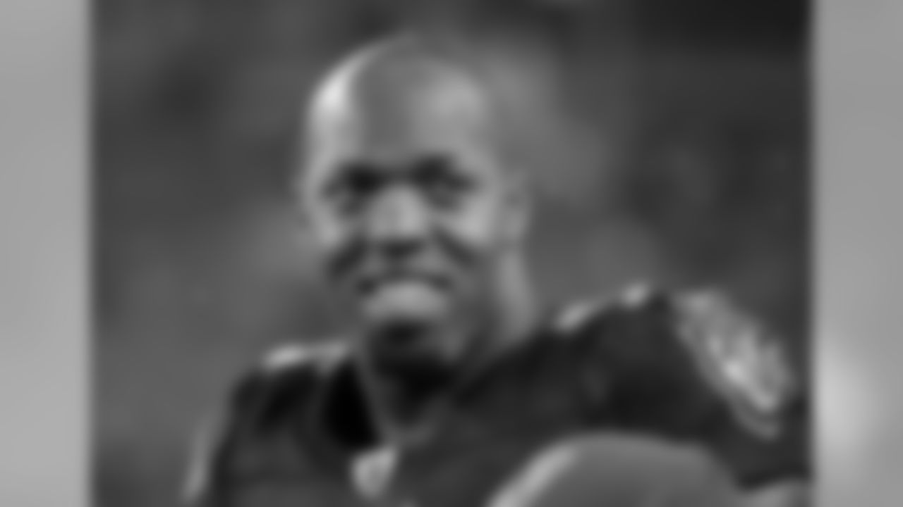 Terrell Suggs (55)