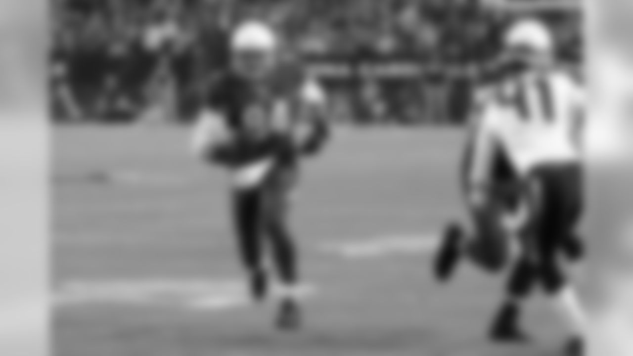 TE Rob Housler