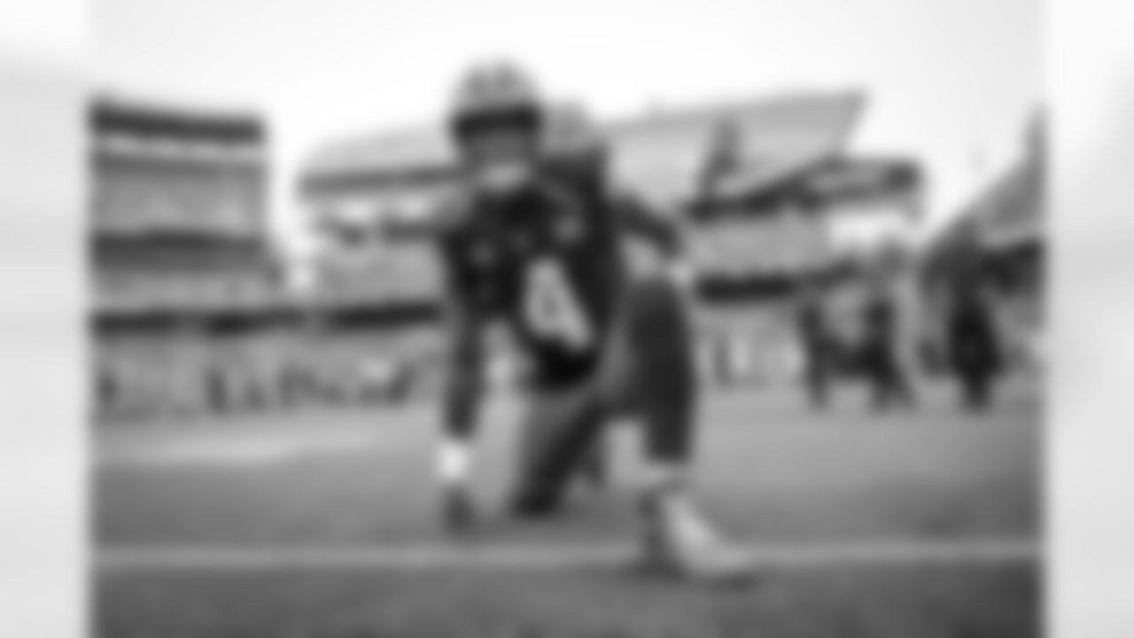 Quarterback Deshaun Watson (4) before a NFL football game between the Cincinnati Bengals and Cleveland Browns on September 10, 2023 at Cleveland Browns Stadium.