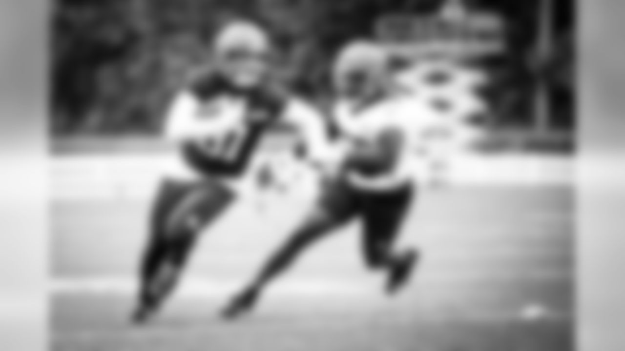 Tight end Austin Hooper (81) during practice on August 16, 2020