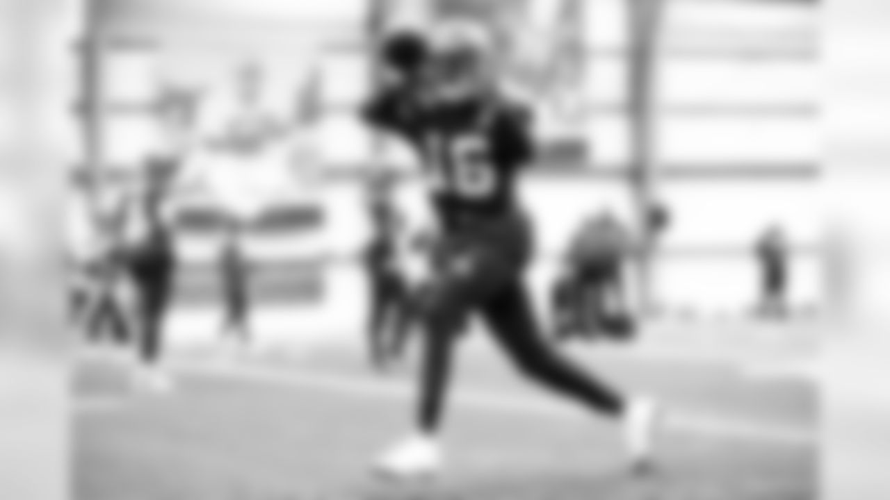 J'Mon Moore during practice on December 18, 2019.