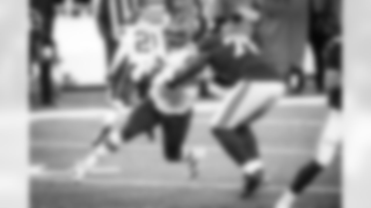 Defensive end Myles Garrett (95) during a NFL football game between the Cleveland Browns and New York Giants on December 20, 2020 on Sunday Night Football at MetLife Stadium. The Browns won 20-6.