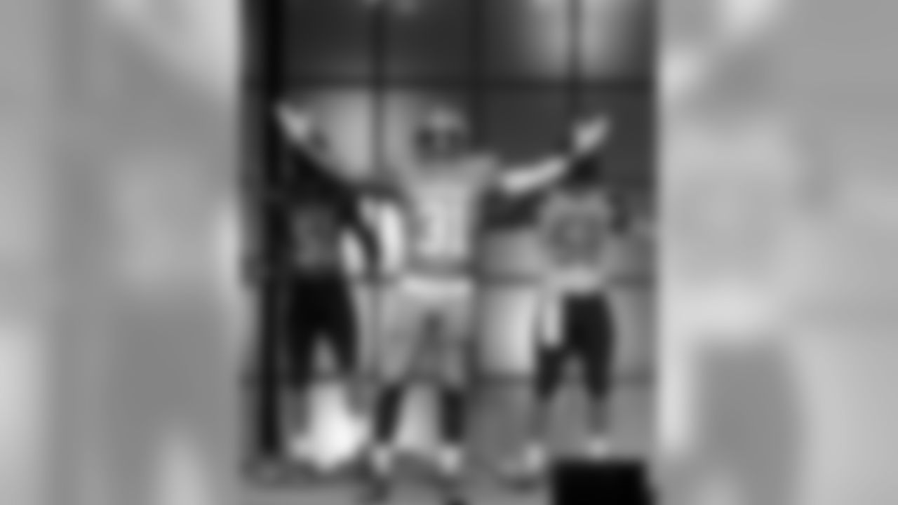 Cleveland Browns Uniform Reveal Photos
