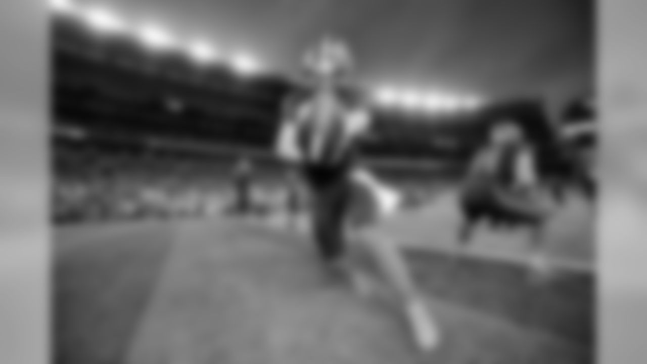 The Cleveland Browns prepare to face the Los Angeles Rams on Sunday Night Football in Week 3.