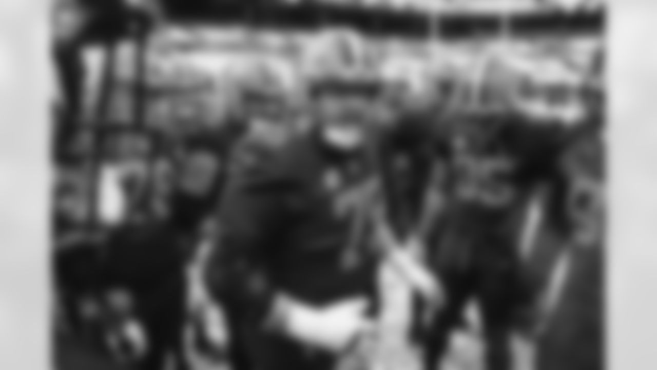 Offensive guard Joel Bitonio (75) before a NFL football game between the New Orleans Saints and Cleveland Browns on December 24, 2022 at FirstEnergy Stadium.
