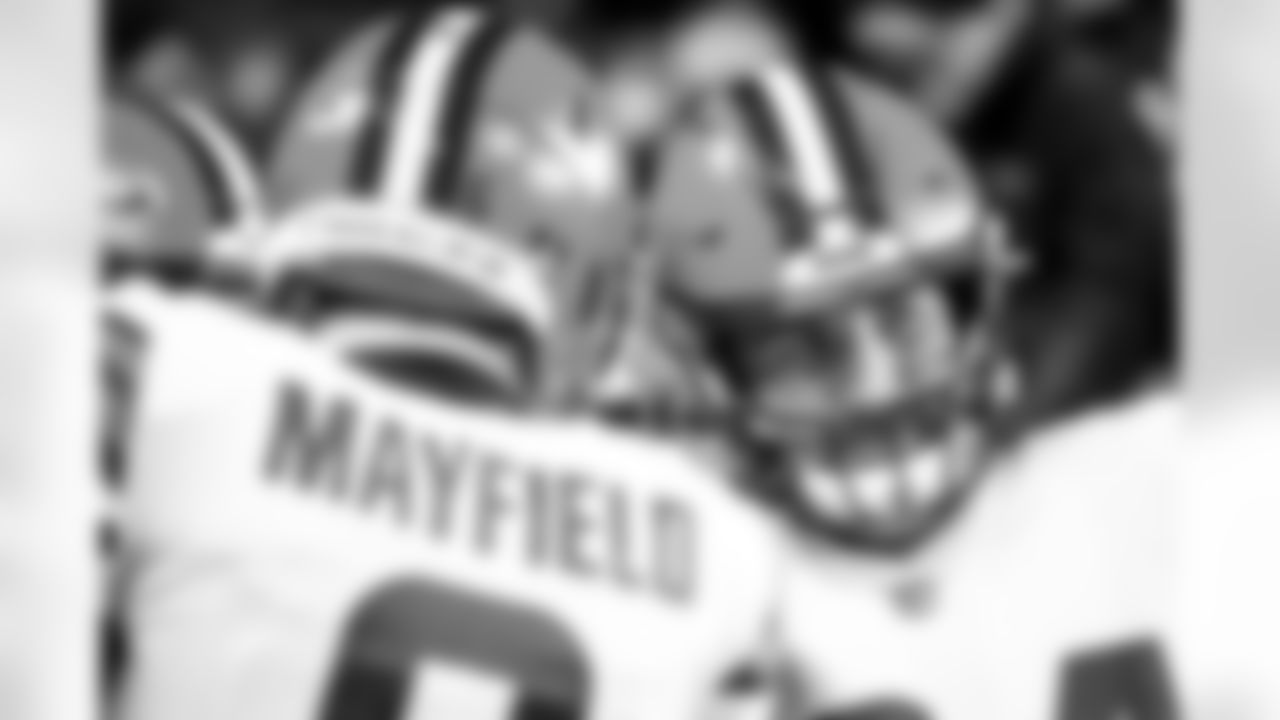 Center JC Tretter (64) before a NFL football game between the Cleveland Browns and Pittsburgh Steelers on Monday Night Football on January 3, 2022 at Heinz Field. The Browns lost 14-26.