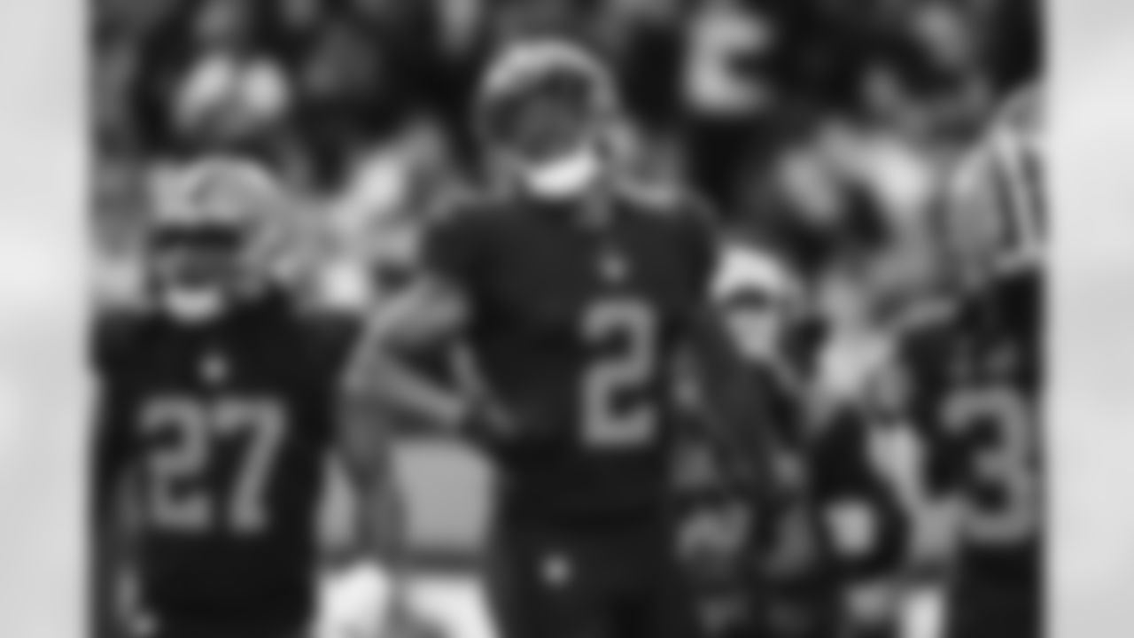 Wide Receiver Amari Cooper (2) during a NFL football game between the Tampa Bay Buccaneers and Cleveland Browns on November 27, 2022 at FirstEnergy Stadium.