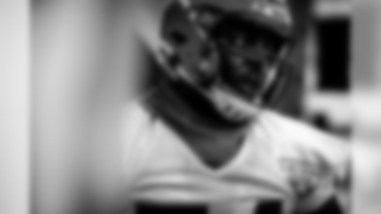 Offensive tackle Chris Hubbard (74) during the second day of minicamp on June 5, 2019.