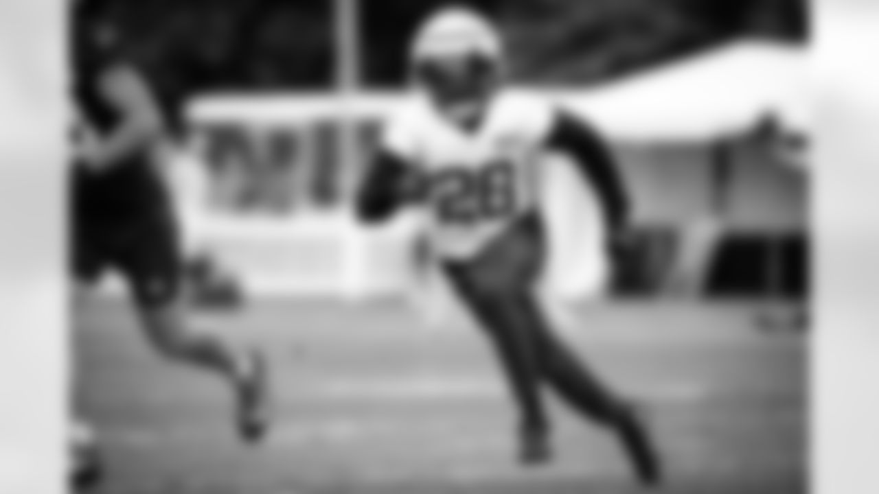 Linebacker Jeremiah Owusu-Koramoah (28) during the twelfth day of training camp at CrossCountry Mortgage Campus on August 14, 2022.