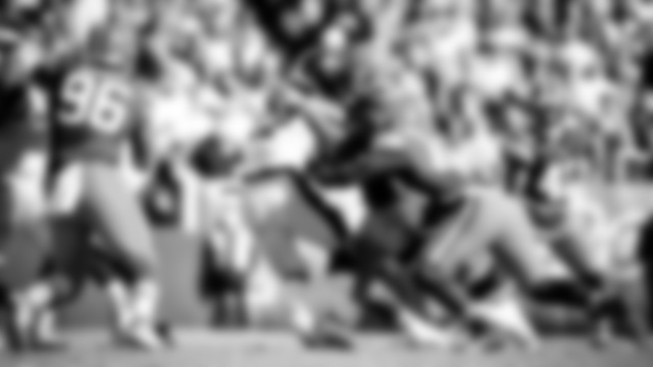 The Cleveland Browns play the Pittsburgh Steelers at FirstEnergy Stadium in Week 8 of the 2021 NFL season.