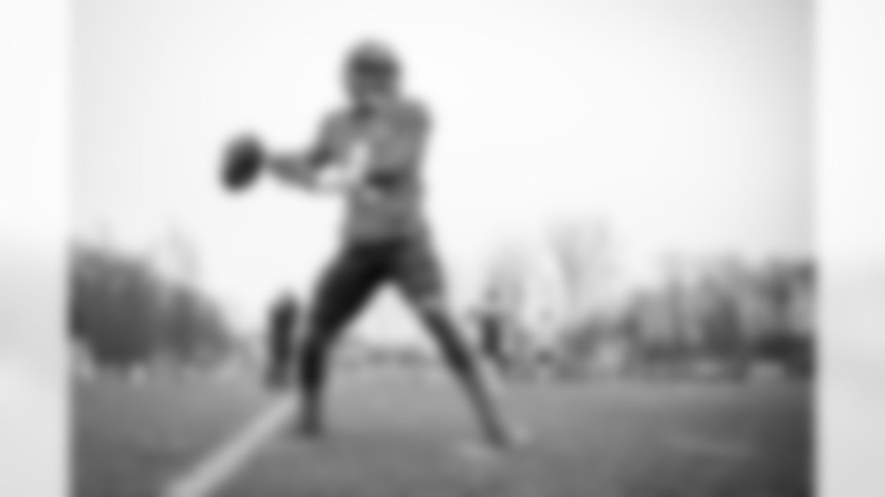 Quarterback Deshaun Watson (4) during practice at CrossCountry Mortgage Campus on December 7, 2022.