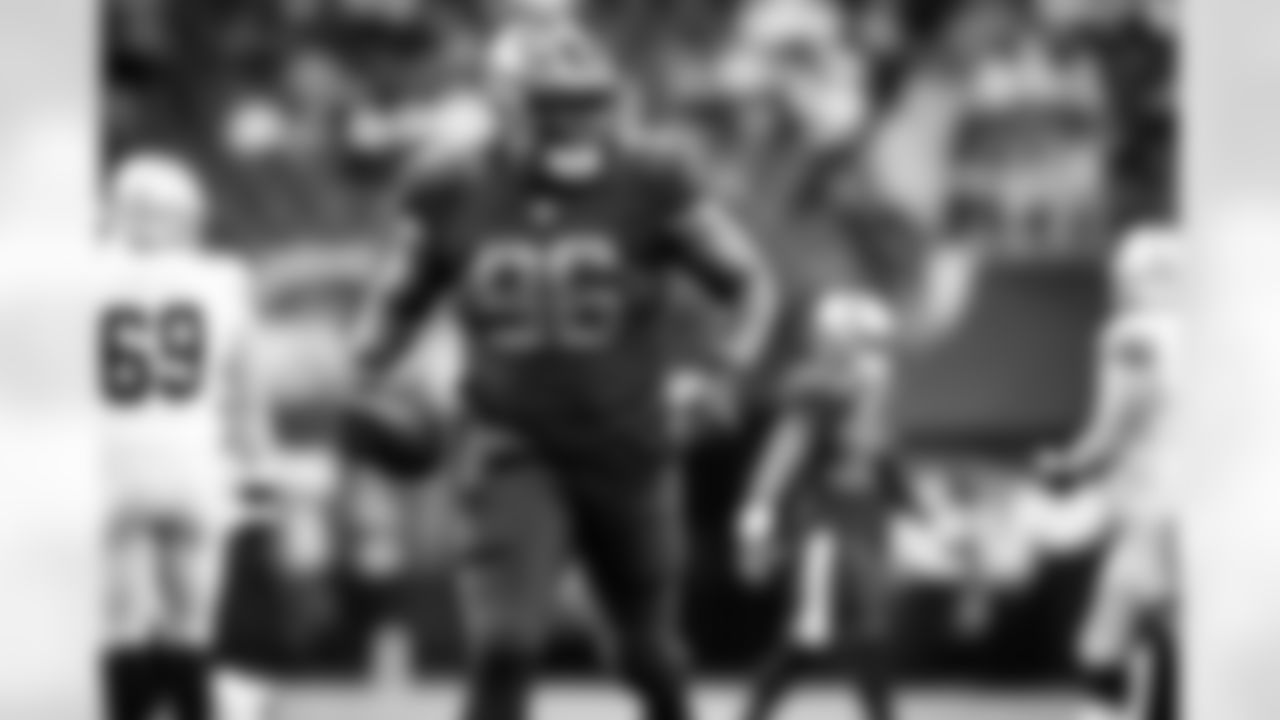 Defensive tackle Vincent Taylor (96) during a NFL football game between the Cleveland Browns and Dallas Cowboys on October 4, 2020 at AT&T Stadium. The Browns won 49 - 38.