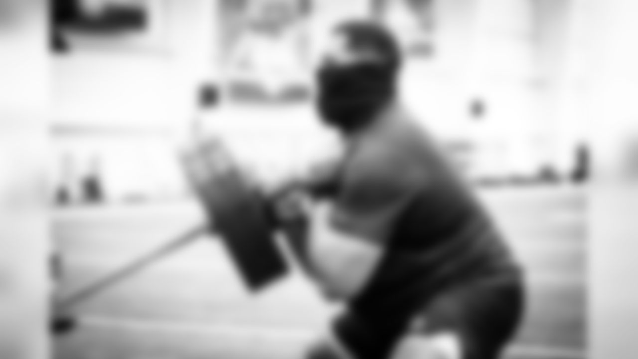 Offensive tackle Jedrick Wills Jr. (71) during workouts on July 30, 2020